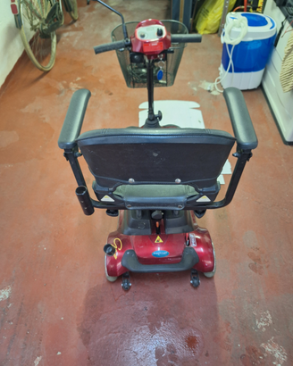 Macchinina elettrica x disabili