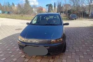 Fiat punto 5 porte grigia