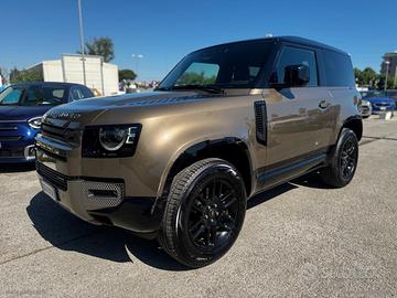 LAND ROVER Defender 90 3.0D I6 200 CV X-Dynamic S