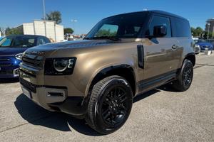 LAND ROVER Defender 90 3.0D I6 200 CV X-Dynamic S