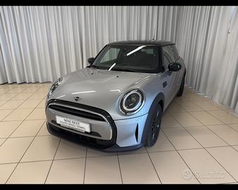 MINI Mini 4ª serie (F56) - Mini 1.5 Cooper Essenti