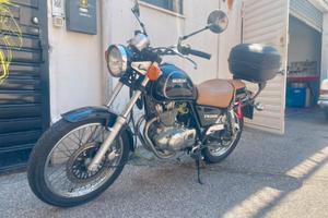 Suzuki TU250x Classic-bauletto Givi sgancio rapido
