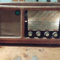 Radio d'epoca da collezione per amatori