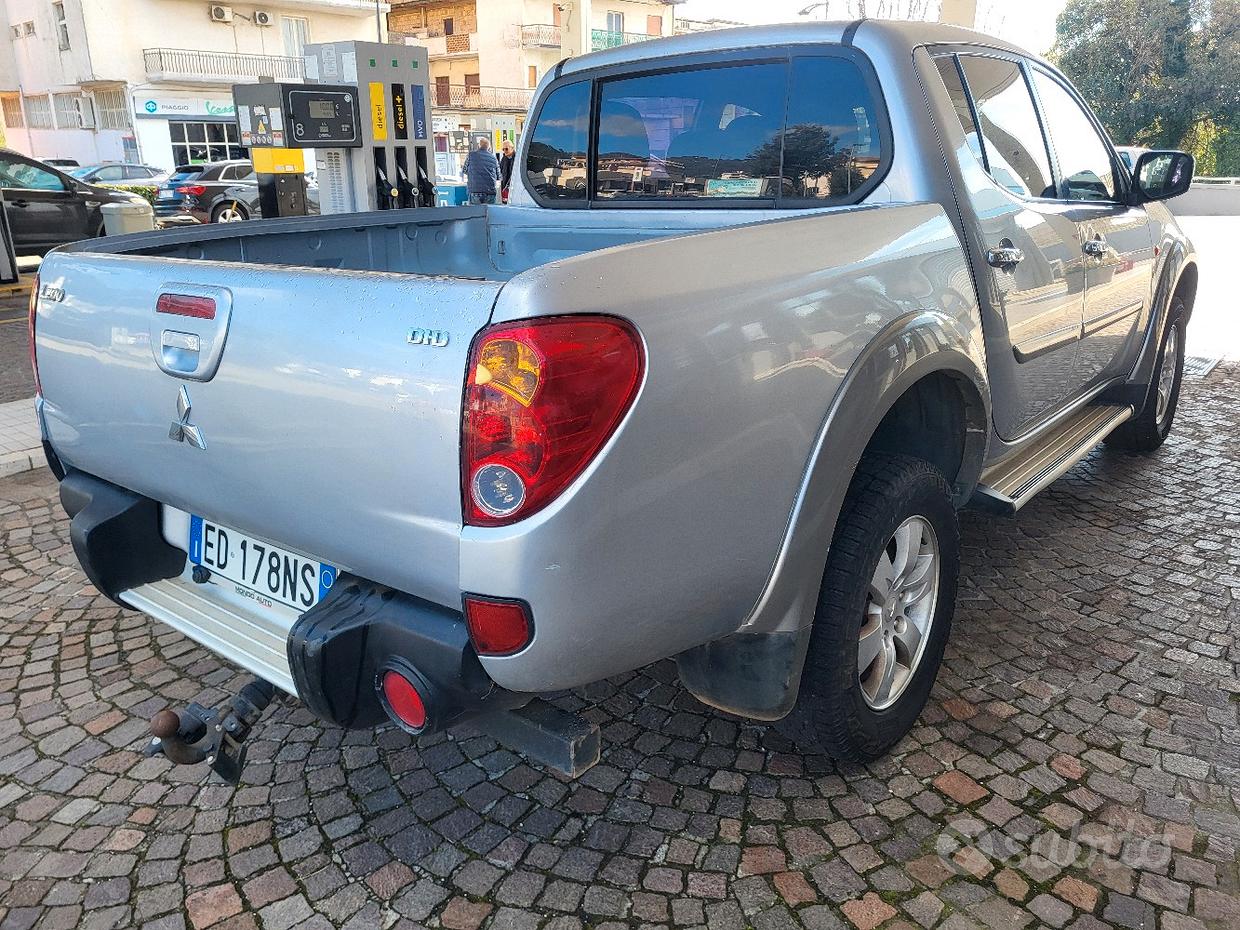MITSUBISHI L200 (2006-2015)
