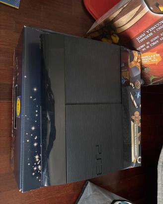 Ps3 slim completa di cavi e controller