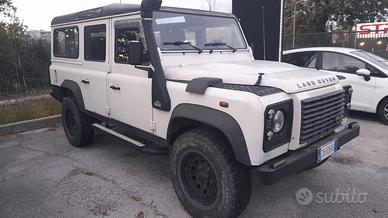Land Rover defender 110 td4