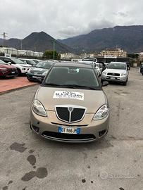 Lancia Ypsilon 1.4 Oro Ecochic GPL