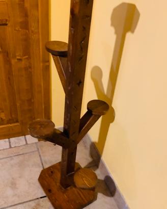 Porta vasi in legno fatto a mano