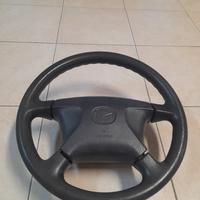 Volante auto Mazda con airbag