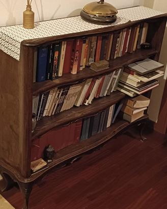 Libreria a giorno in legno stile classico
