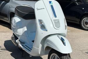 Piaggio vespa 125
