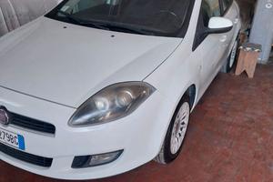Fiat bravo   JTD   6 marce.  anno 2010 tratt