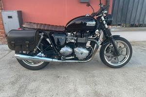 Triumph Bonneville 2009