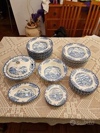 Set Piatti Myott "The Brook" del 1960