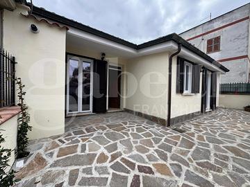 Appartamento Marino [249 via einaudiVRG] (Frattocc