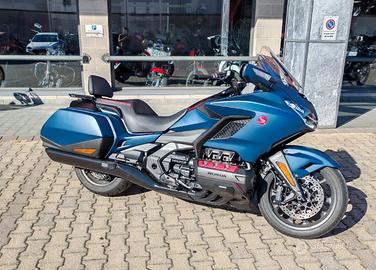 Honda GL 1800 Gold Wing BAGGER DCT 14.000KM