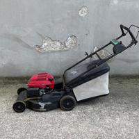 Tosaerba - tagliaerba motore Honda con trazione