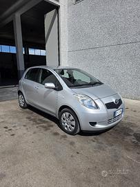Toyota yaris 1.0 2008 13000km