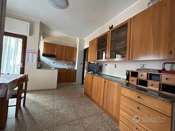 Quadrilocale in Via Alfonso Rendano, 76 (O-007)
