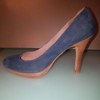 SCARPE DONNA DÉCOLLETÉS IN PELLE  BLU