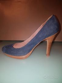 SCARPE DONNA DÉCOLLETÉS IN PELLE  BLU