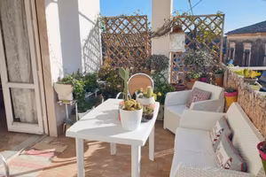 App.to 120 mq con terrazzino, sottotetto e p.moto
