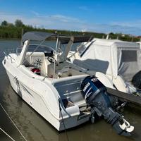 Saver Manta 620 Cabin con motore Yamaha 100 cv