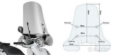 PARABREZZA TRASPARENTE GIVI 1117A 72x71cm PER SCOO