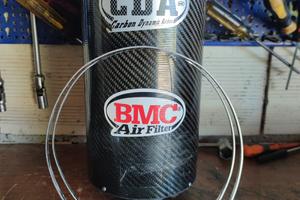 Filtro aria BMC universaile in carbonio.