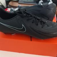 Scarpe NIKE da calcio nere  (taglia 46/47)