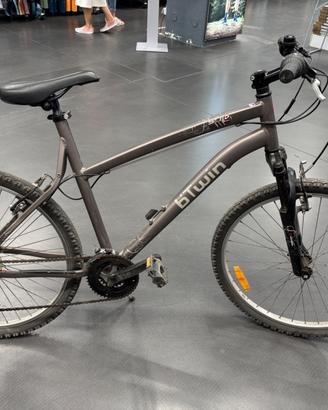 Bicicletta mountain bike 28