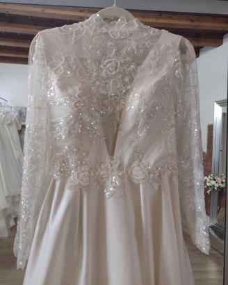 Abito da sposa sartoriale in svendita