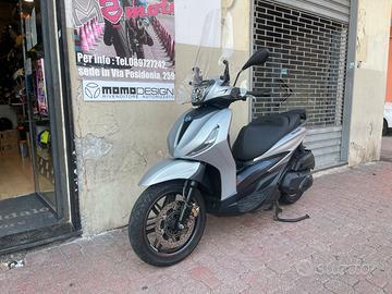 Piaggio Beverly 400 - 2021