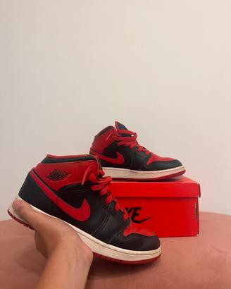 Hire Jordan, one nere e rosse 36 originali