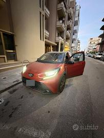 Toyota aygo x full optional