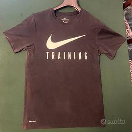 Nike Maglia A Maniche Corte Uomo Tee Nike Nero S