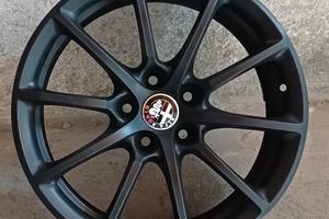 Cerchi lega orig. ALFA ROMEO GIULIETTA  M17