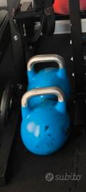 2 kettlebell ghirie da competizione 12 kg 