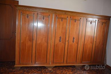 Armadio 6 ante legno con specchi interni