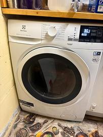 Lavasciuga EN7W486W-perfect care 6/8kg, 1600 giri