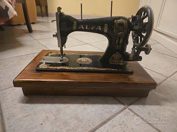 Macchina da cucire alfa