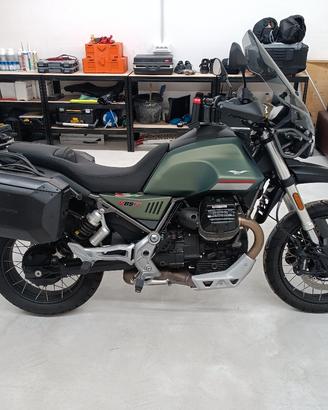 moto Guzzi v85TT