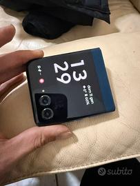 Smartphone Razr 60 2025