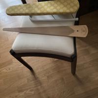 Asse da stiro piccola pieghevole e stiracravatte