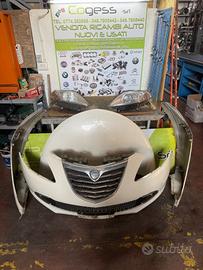 Musata anteriore Lancia Y 2015 900 Twinair