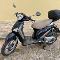 Piaggio liberty 150 benzina