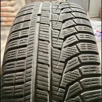 Gomme invernali hankook 235-60-R17