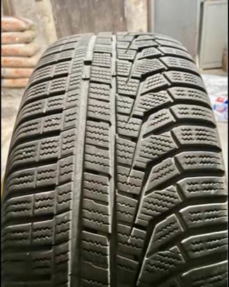 Gomme invernali hankook 235-60-R17