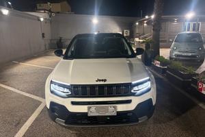 Jeep Avenger 1.2 Turbo 100 CV Altitude BICOLOR KM 