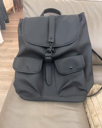 Zaino nero gommato Clayton